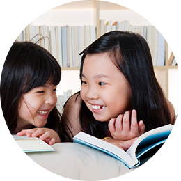 girls_reading_260x260